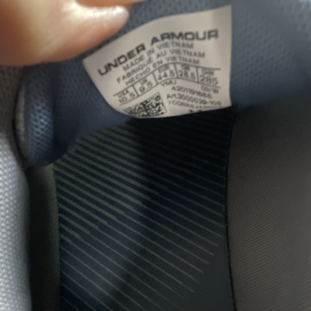 Under Armour Lightweight Golf/Casual Shoes Gray White Comfort Sneakers - Picture 7 of 8